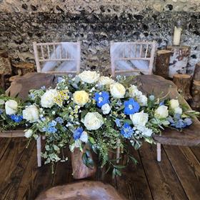 fwthumbCeremony Table Cissbury Barns.jpg